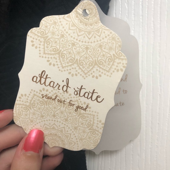 Altar’d State Velvet and Floral Lace Formal Dress - Picture 5 of 6